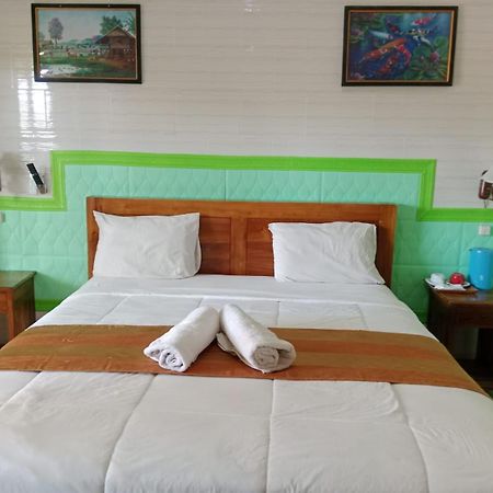 Grace Paradise Guest House Lembongan Esterno foto